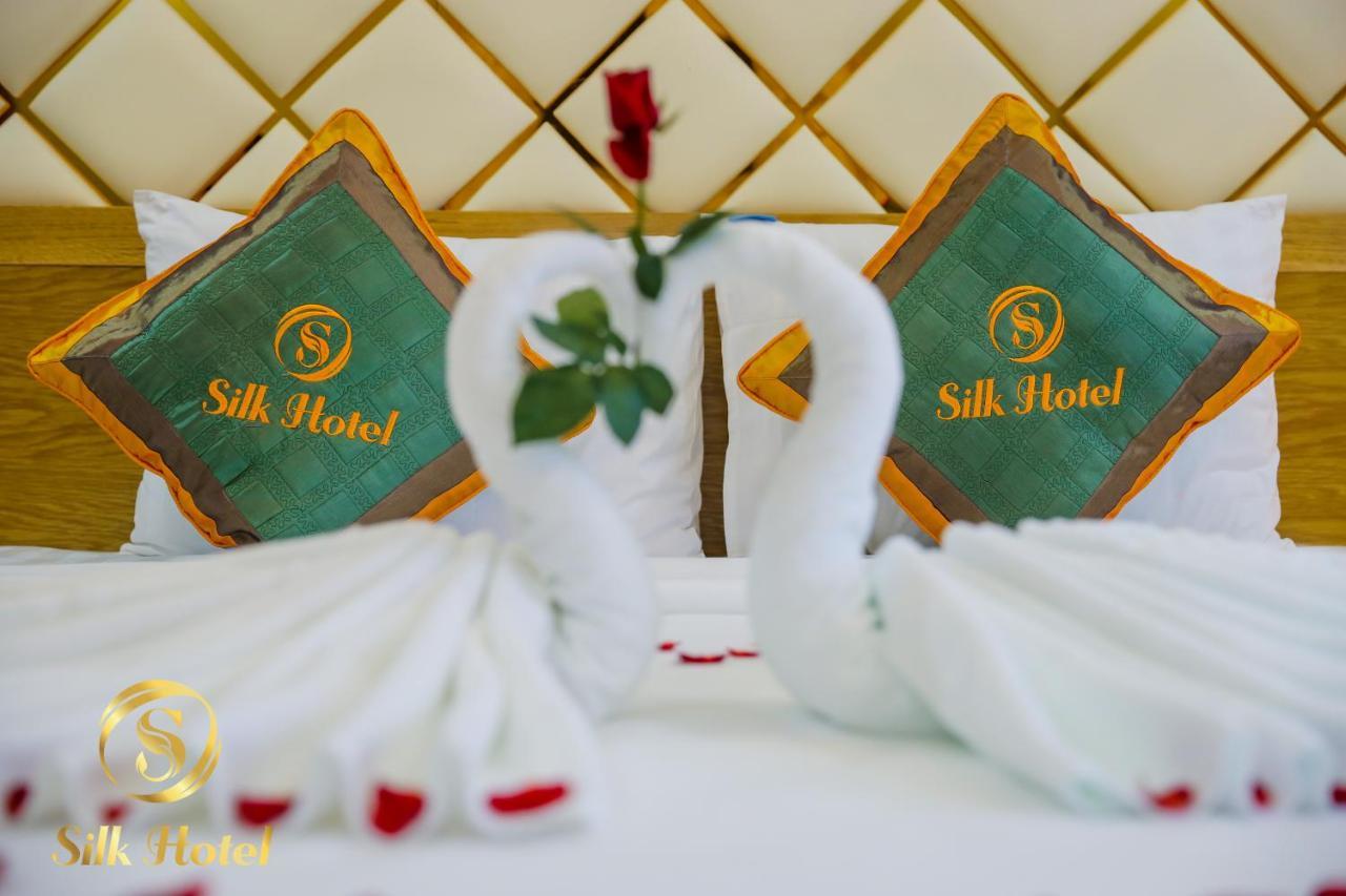 Silk Hotel Ho Chi Minh City Exterior photo