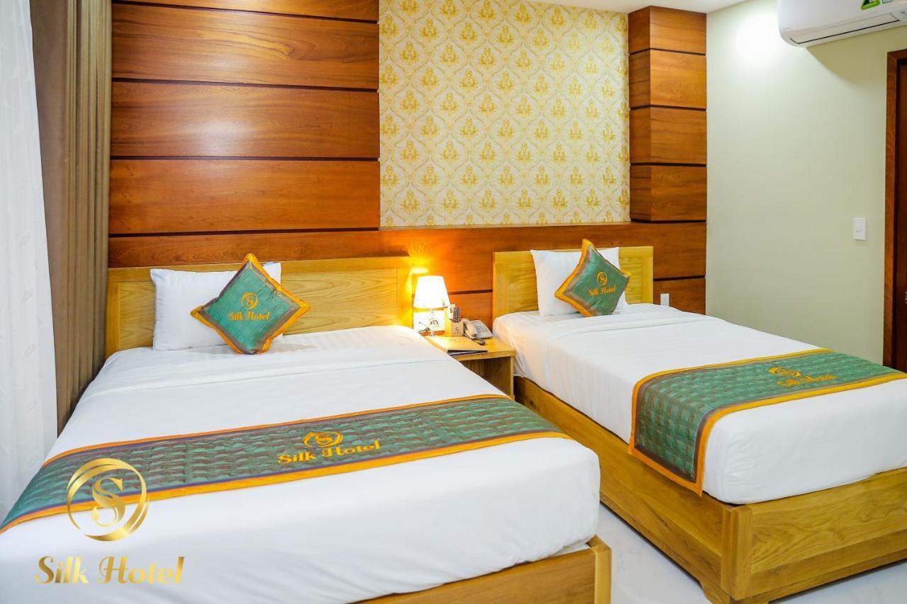 Silk Hotel Ho Chi Minh City Exterior photo